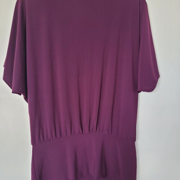 Timeless deep rich-colour coordinated assemble: flowy top and tulip skirt - Picture 11 of 11